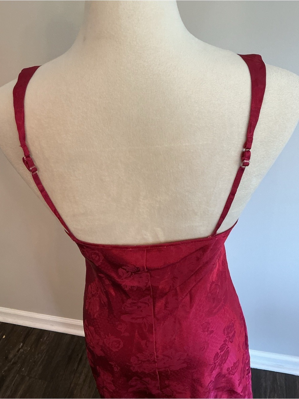 Jones New York Vintage Jacquard Gown - Picture 6 of 8